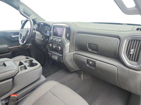 Used 2019 Chevrolet Silverado 1500 RST image 21