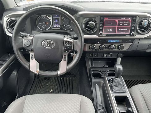 Used 2022 Toyota Tacoma SR5 image 24