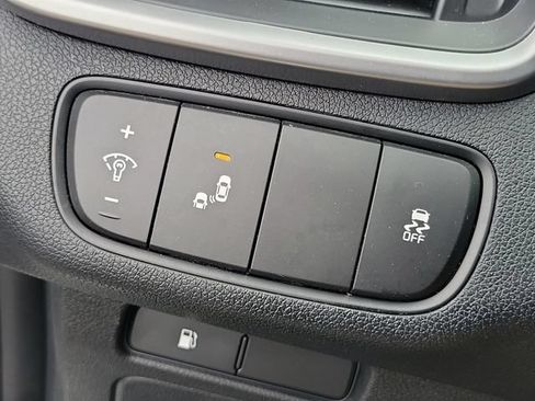 Used 2020 Kia Sorento LX AWD/4WD image 12