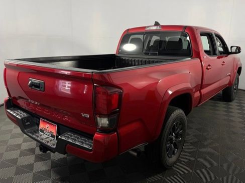 Used 2022 Toyota Tacoma SR5 w/ Technology Package RWD image 33