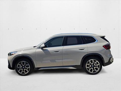 Used 2026 BMW X1 xDrive28i w/ Technology Package image 8