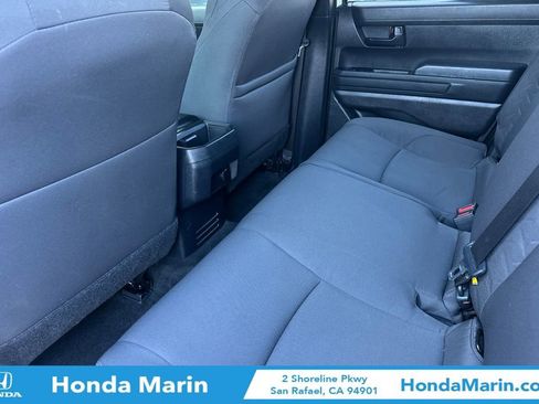 Used 2025 Toyota Tacoma SR image 15