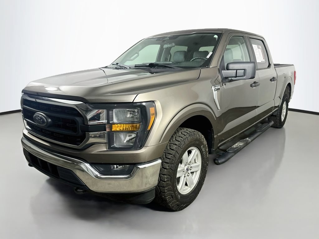 Used 2023 Ford F150 XLT w/ Trailer Tow Package AWD/4WD image 3