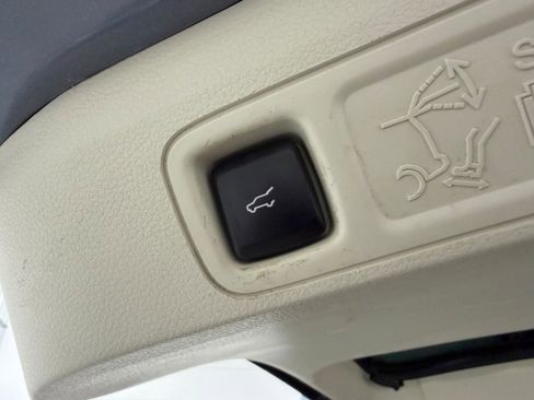 Used 2019 Lincoln Navigator Black Label w/ Cargo Package image 39