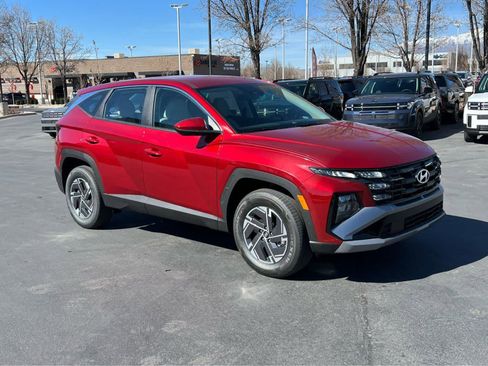 New 2026 Hyundai Tucson Blue SE AWD/4WD image 4
