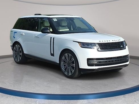 New 2026 Land Rover Range Rover SE AWD/4WD image 3