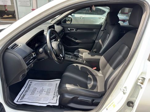 Used 2024 Honda Civic Sport image 13