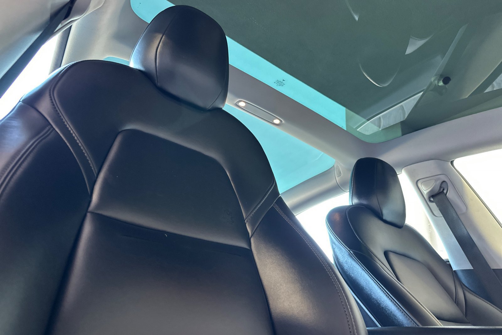 Used 2019 Tesla Model 3 Long Range AWD/4WD image 16