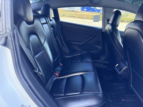 Used 2021 Tesla Model 3 Standard Range Plus RWD image 13