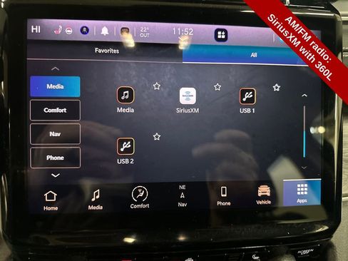 Used 2023 Jeep Grand Cherokee Limited w/ Black Appearance Package image 34