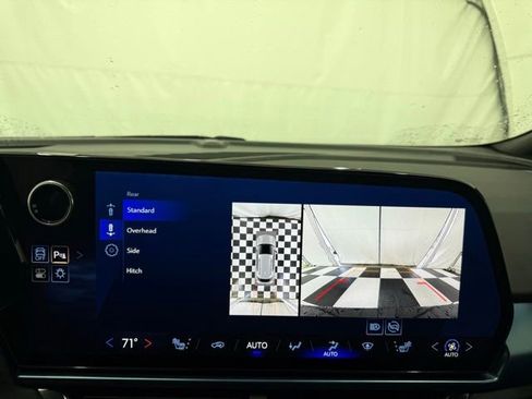 New 2026 Chevrolet Equinox EV LT image 28