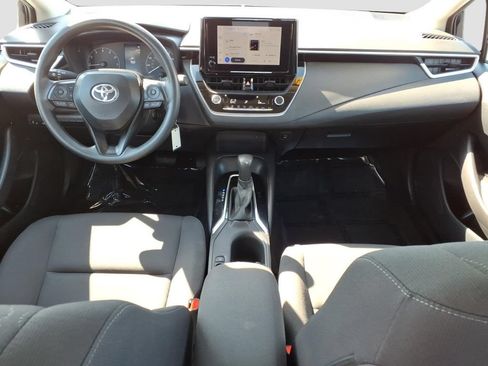 Used 2024 Toyota Corolla LE FWD image 12