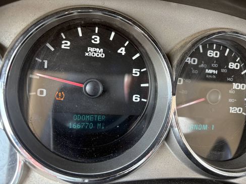 Used 2007 Chevrolet Silverado 2500 W/T RWD image 6
