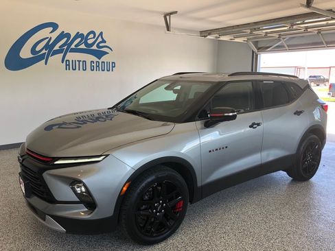 Used 2024 Chevrolet Blazer LT w/ Sound & Technology Package AWD/4WD image 1