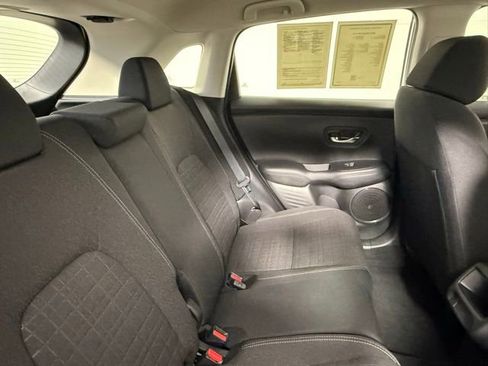 Used 2023 Honda HR-V LX image 42