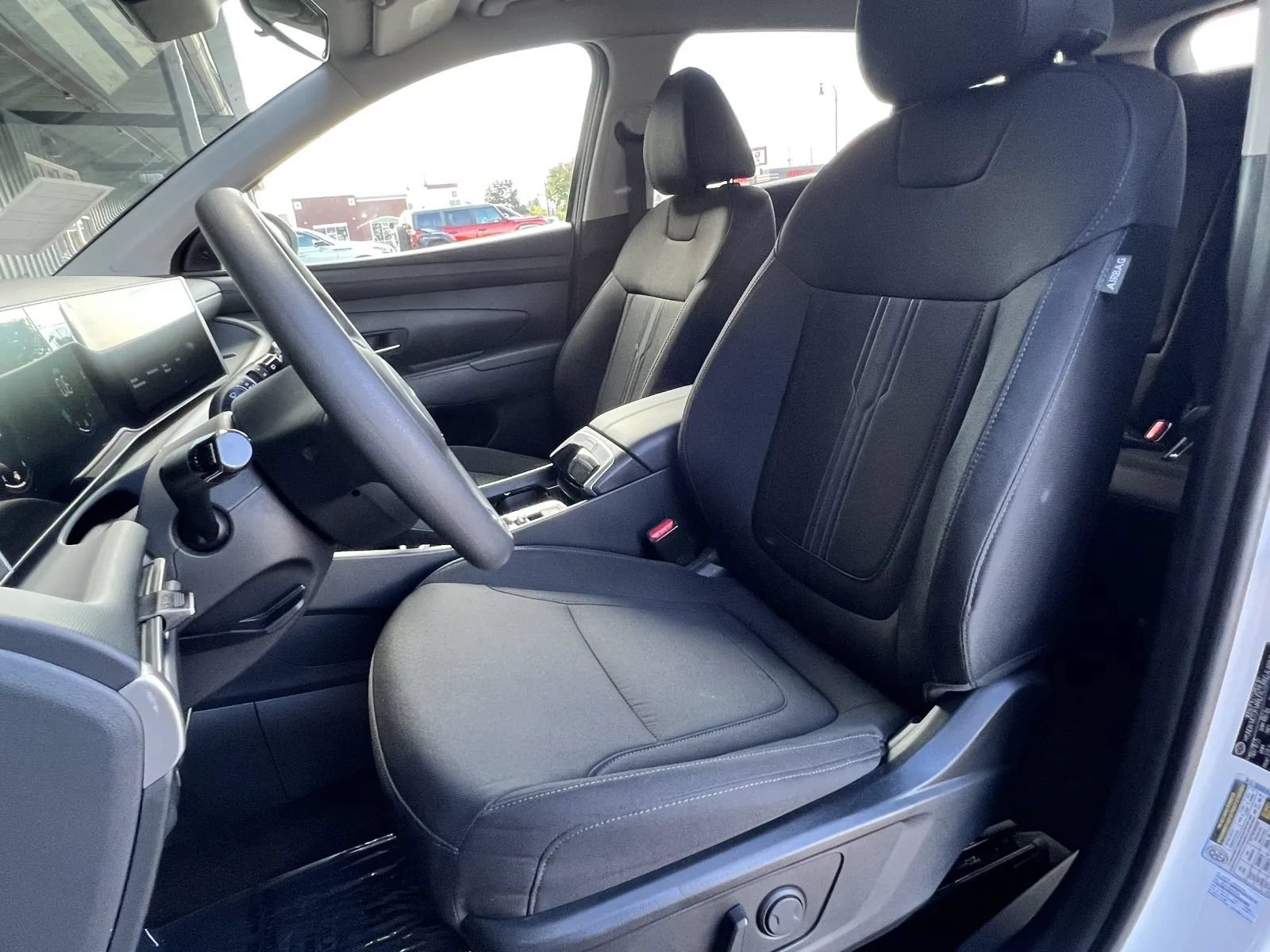 Used 2026 Hyundai Tucson SEL Plus AWD/4WD image 15
