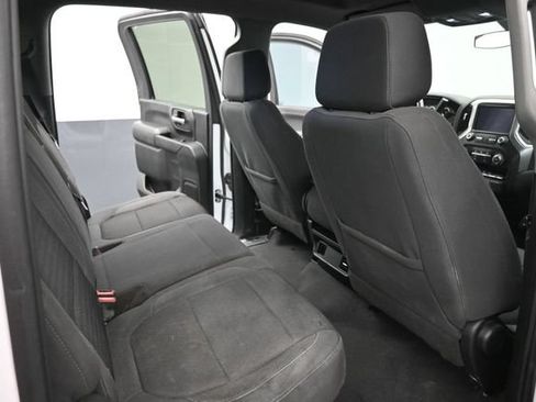 Used 2022 Chevrolet Silverado 2500 LT AWD/4WD image 14