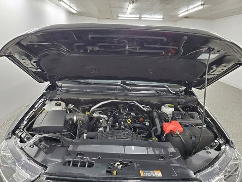 Used 2023 Ford Ranger Lariat w/ Equipment Group 501A High image 11