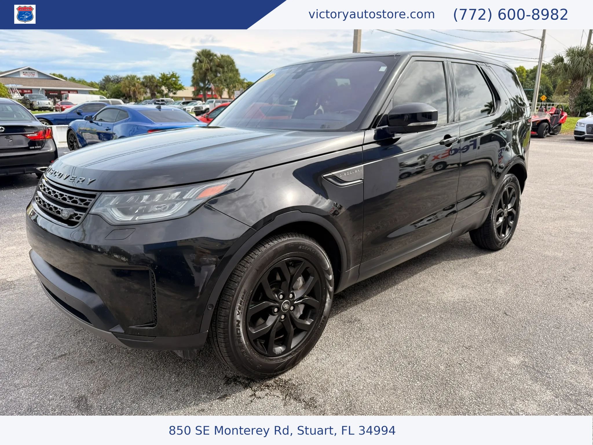 Used 2019 Land Rover Discovery SE AWD/4WD image 12