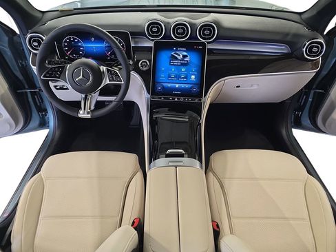 New 2026 Mercedes-Benz GLC 300 GLC 300 image 9