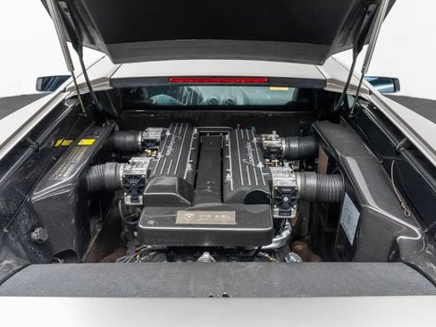 Used 2003 Lamborghini Murcielago Coupe image 9