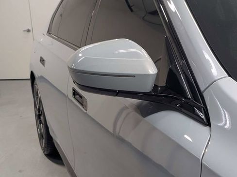 Used 2023 BMW 760i xDrive w/ Luxury Rear Seating Package AWD/4WD image 29