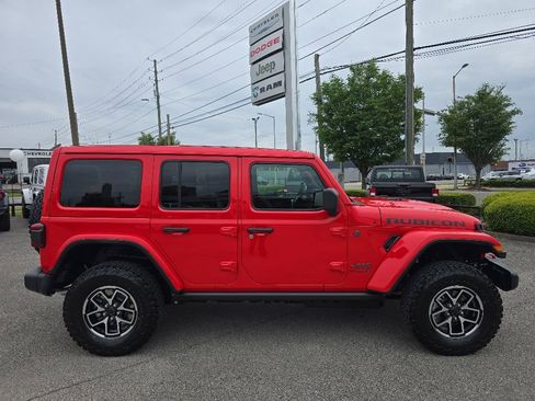 New 2026 Jeep Wrangler Unlimited Rubicon AWD/4WD image 2