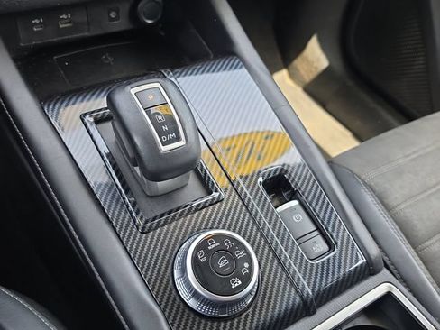 Used 2022 Mitsubishi Outlander SE AWD/4WD image 29