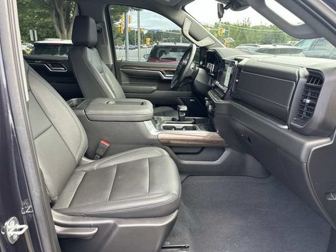 Used 2022 Chevrolet Silverado 1500 RST w/ All Star Edition Plus AWD/4WD image 11