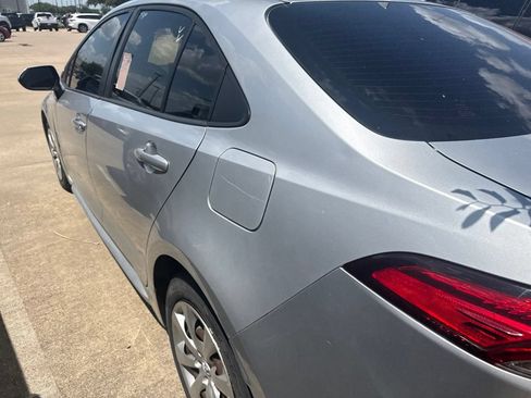 Used 2020 Toyota Corolla LE FWD image 6