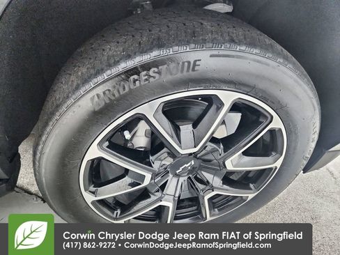 Used 2024 Chevrolet Tahoe RST image 36