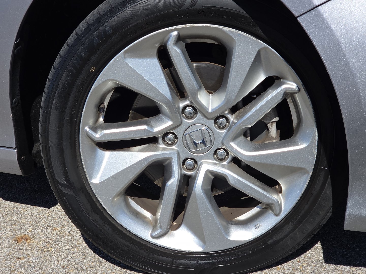 Used 2020 Honda Accord LX image 8