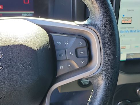 Used 2021 Ford Bronco Badlands image 23