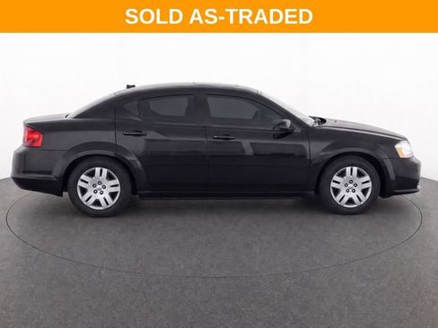 Used 2012 Dodge Avenger SXT w/ Sun/Sound Group FWD image 2
