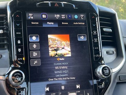 Used 2023 RAM 1500 Laramie image 18