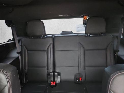 Used 2021 GMC Yukon Denali w/ Denali Ultimate Package AWD/4WD image 23