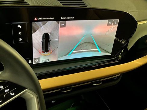 Used 2025 Audi A5 2.0T Premium w/ Convenience Package image 5