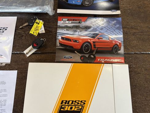 Used 2013 Ford Mustang Boss 302 w/ Boss 302 Accessory Pkg image 28