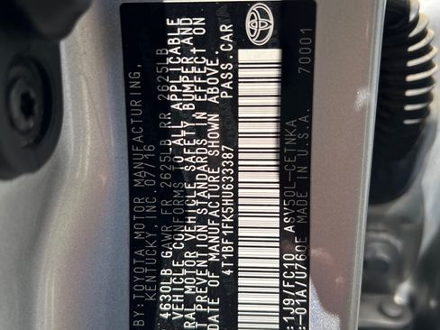 Used 2017 Toyota Camry LE FWD image 16