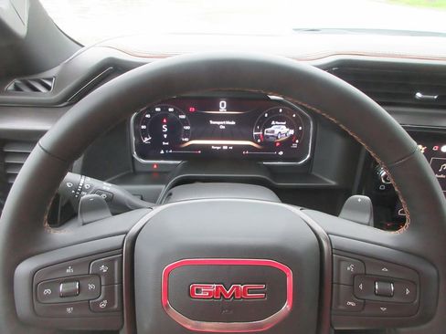 New 2026 GMC Sierra 1500 AT4 w/ AT4 Premium Package AWD/4WD image 20