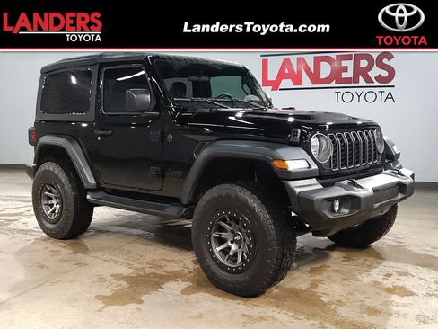 Used 2025 Jeep Wrangler Sport image 1