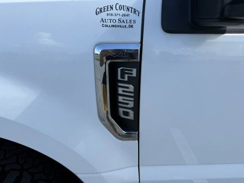 Used 2017 Ford F250 XL w/ Power Equipment Group image 18