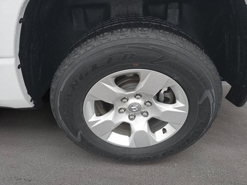 Used 2021 RAM 1500 Big Horn image 25