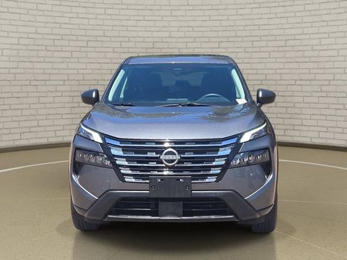 Certified 2025 Nissan Rogue S FWD image 2
