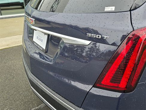 Used 2025 Cadillac XT5 Premium Luxury w/ Technology Package image 15