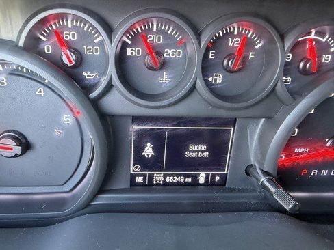 Used 2024 Chevrolet Silverado 2500 Custom w/ Custom Value Package image 16