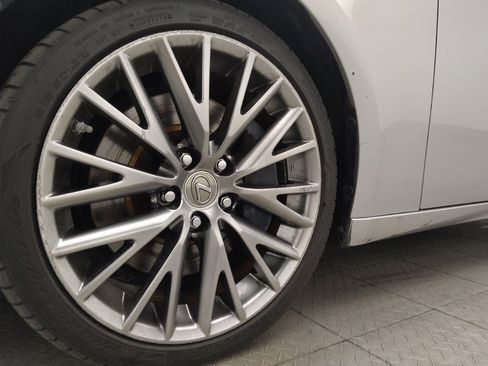 Used 2017 Lexus IS 200t RWD image 31