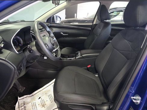 Used 2023 Hyundai Tucson SE image 8