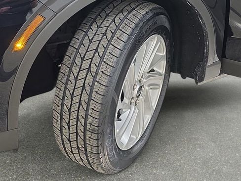 Used 2023 Lincoln Corsair Standard image 28