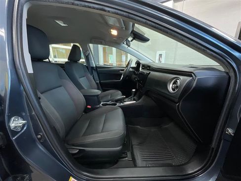Used 2019 Toyota Corolla LE FWD image 25
